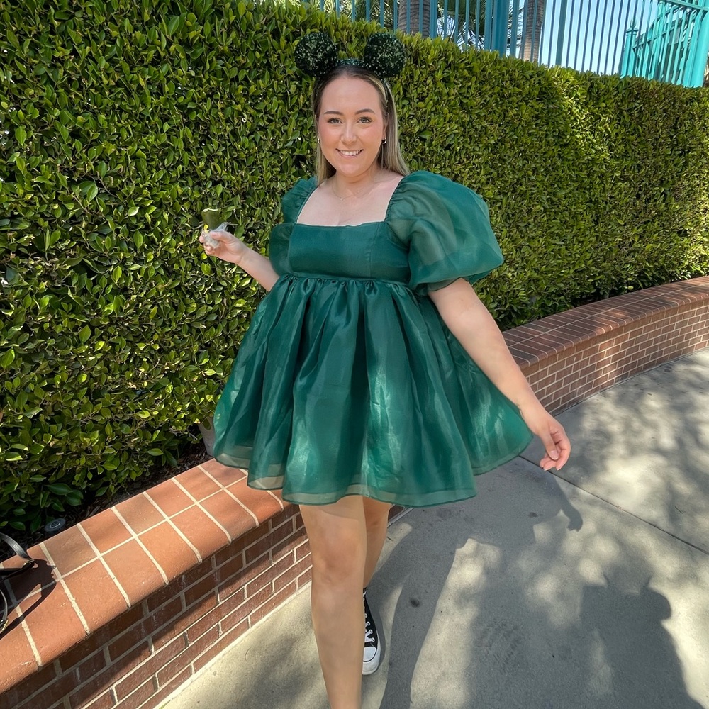 Selkie - dark green puff dress